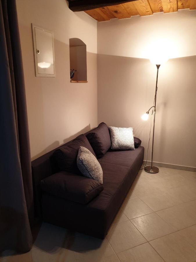 Kis Haz Apartman Zalacsány Exterior photo